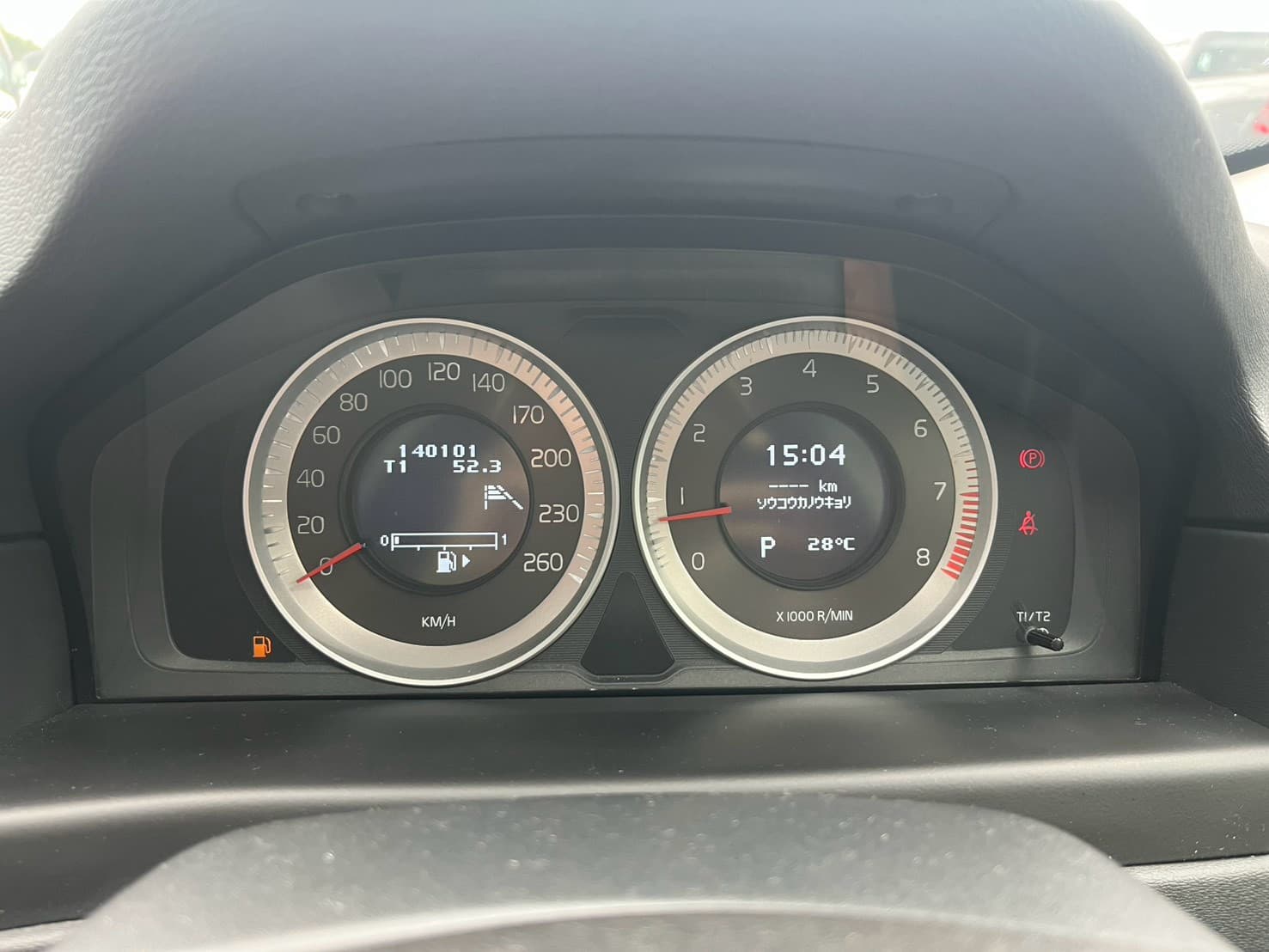 Volvo v70 T6 AWD インスクリプション